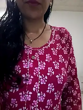 Snapshot of Hot-Shivani chatting on 02/28/25, 09:01 Hot-Shivani online show from 02/28/25, 09:01