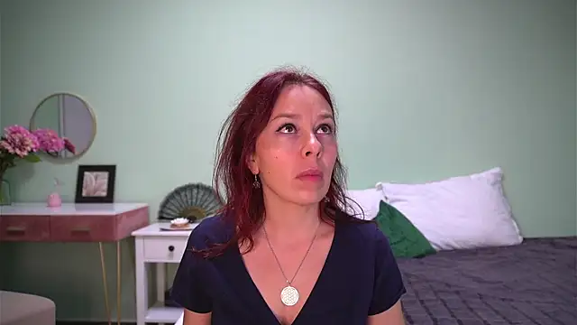 HaileyMoonn online show from 09/19/25, 02:02