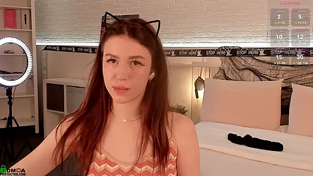 Snapshot of BelovedRuby chatting on 10/24/25, 02:19 BelovedRuby online show from 10/24/25, 02:19