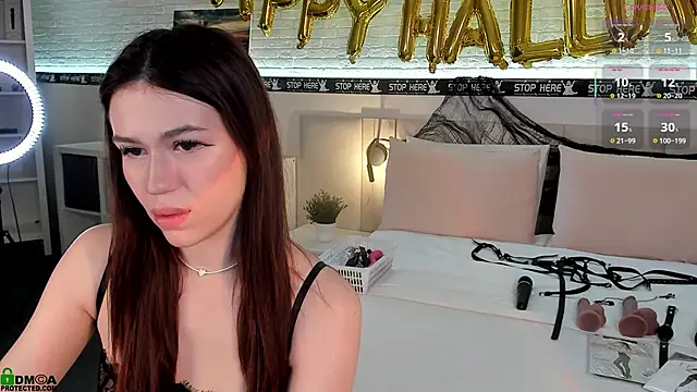 Snapshot of BelovedRuby chatting on 11/02/25, 03:09 BelovedRuby online show from 11/02/25, 03:09