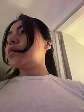 PetitLumiere online show from 11/30/25, 11:09