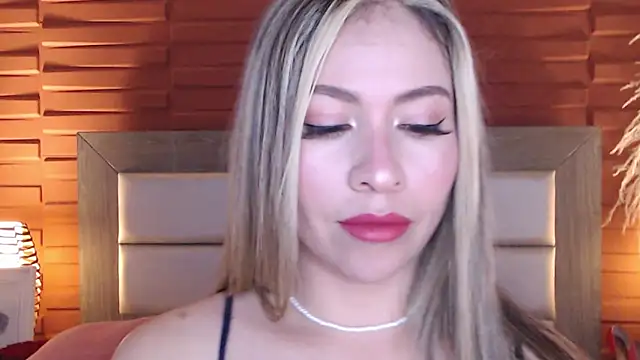 Ammy Castro online show from 01/09/25, 07:29