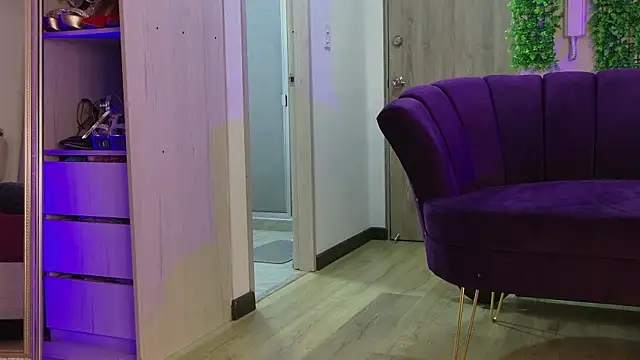 Ammy Castro online show from 04/20/26, 10:44