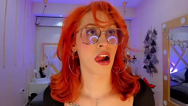 Juliana Saenzz online show from 02/03/25, 12:03