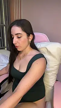 Snapshot of Victoria-And1 chatting on 11/05/25, 01:27 Victoria-And1 online show from 11/05/25, 01:27