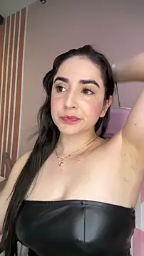 Snapshot of Victoria-And1 chatting on 11/07/25, 01:27 Victoria-And1 online show from 11/07/25, 01:27