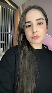 Snapshot of Victoria-And1 chatting on 11/13/25, 01:26 Victoria-And1 online show from 11/13/25, 01:26