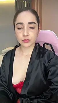 Snapshot of Victoria-And1 chatting on 11/15/25, 01:25 Victoria-And1 online show from 11/15/25, 01:25