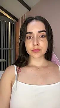 Snapshot of Victoria-And1 chatting on 11/25/25, 01:38 Victoria-And1 online show from 11/25/25, 01:38