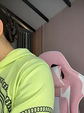 Victoria-And1 online show from 04/22/26, 01:30