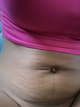 Snapshot of AleezaFrench chatting on 02/03/25, 05:03 AleezaFrench online show from 02/03/25, 05:03