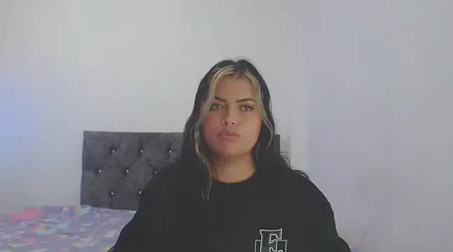 sweetkitty 16 online show from 02/26/25, 04:47