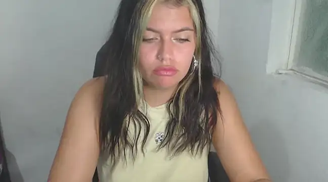 sweetkitty 16 online show from 03/11/25, 03:37