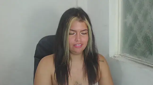 sweetkitty 16 online show from 03/22/25, 04:14