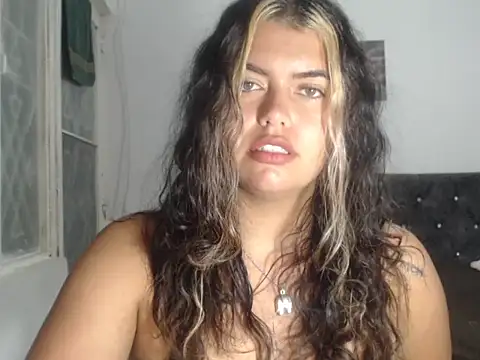 sweetkitty 16 online show from 10/02/25, 11:23