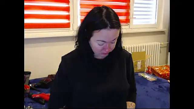 Alexie33 online show from 12/17/25, 11:16