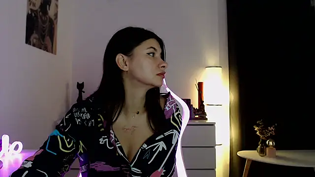 Snapshot of Simply_the_best chatting on 09/21/25, 07:04 Simply the best online show from 09/21/25, 07:04