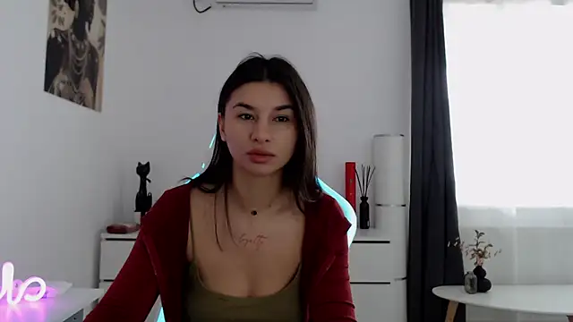 Snapshot of Simply_the_best chatting on 11/15/25, 08:22 Simply the best online show from 11/15/25, 08:22