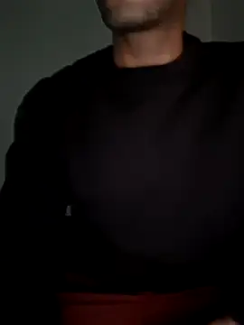 Snapshot of molozeb chatting on 09/12/25, 12:33 molozeb online show from 09/12/25, 12:33