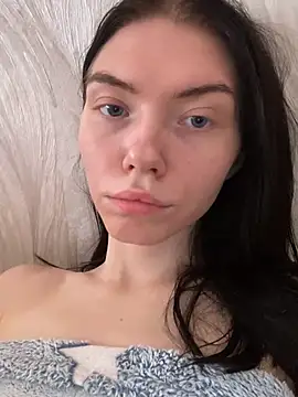 Lisaaa Alisa online show from 03/07/25, 09:29