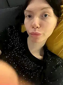 Lisaaa Alisa online show from 12/20/25, 09:05