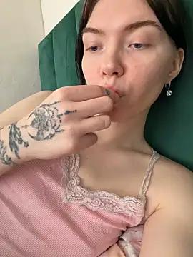 Lisaaa Alisa online show from 03/06/26, 04:42