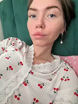 Lisaaa Alisa online show from 04/26/26, 02:20