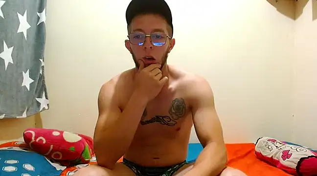 Snapshot of king-Randal chatting on 02/16/25, 05:37 king-Randal online show from 02/16/25, 05:37