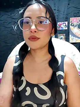 Snapshot of Janna_mnt chatting on 12/10/24, 04:34 Janna mnt online show from 12/10/24, 04:34