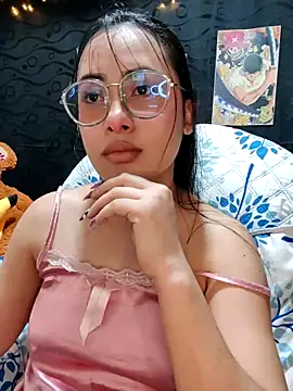 Snapshot of Janna_mnt chatting on 01/12/25, 03:49 Janna mnt online show from 01/12/25, 03:49