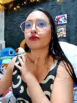 Snapshot of Janna_mnt chatting on 01/20/25, 04:21 Janna mnt online show from 01/20/25, 04:21