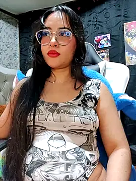 Snapshot of Janna_mnt chatting on 03/17/25, 06:18 Janna mnt online show from 03/17/25, 06:18