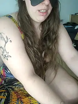 FrancaiseLynne online show from 03/22/25, 11:00