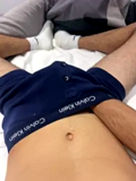 h0rnyguy001 online show from 10/28/25, 07:01