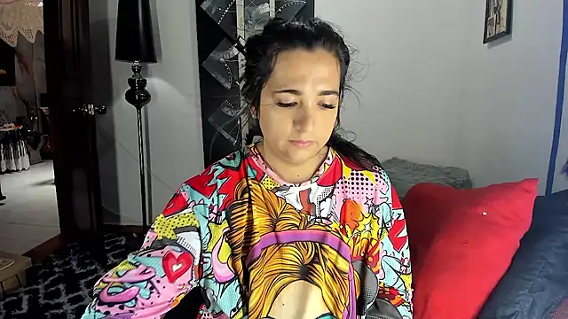 SARAMISHA online show from 04/10/26, 04:44