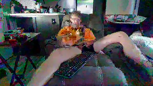 lateniter online show from 09/24/25, 12:30