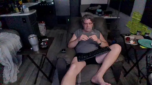 lateniter online show from 02/19/26, 02:29