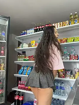 Snapshot of LittleDoll___ chatting on 02/13/26, 01:29 LittleDoll online show from 02/13/26, 01:29