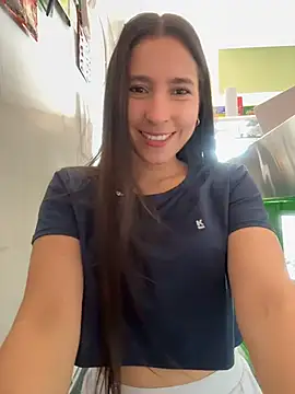 Snapshot of LittleDoll___ chatting on 07/27/26, 01:18 LittleDoll online show from 07/27/26, 01:18