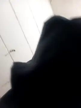 Snapshot of jordirey chatting on 02/18/25, 05:10 jordirey online show from 02/18/25, 05:10