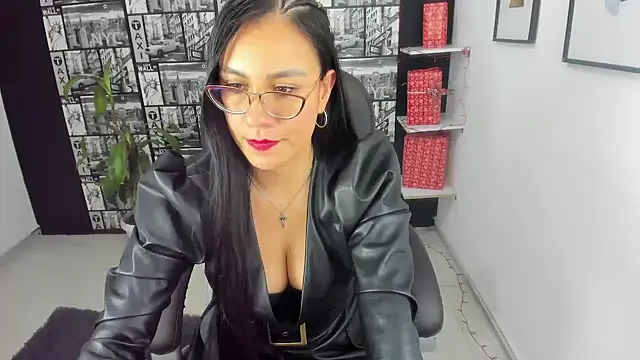 Snapshot of Agata-Moon chatting on 01/03/25, 05:20 Agata-Moon online show from 01/03/25, 05:20