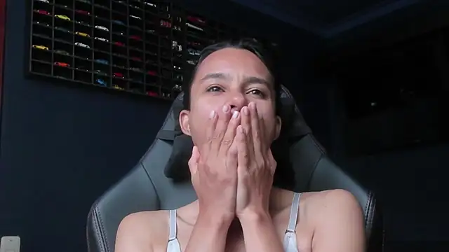 SamanthaWatson online show from 03/17/25, 05:27