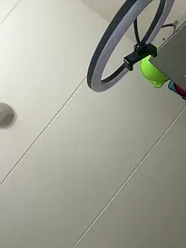 officialkhakes za online show from 04/02/26, 02:26