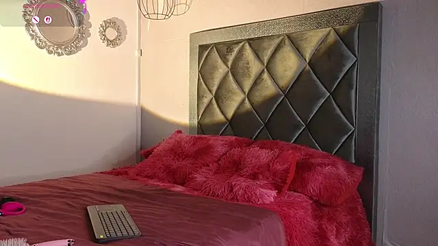 ashley brend online show from 04/10/26, 08:57