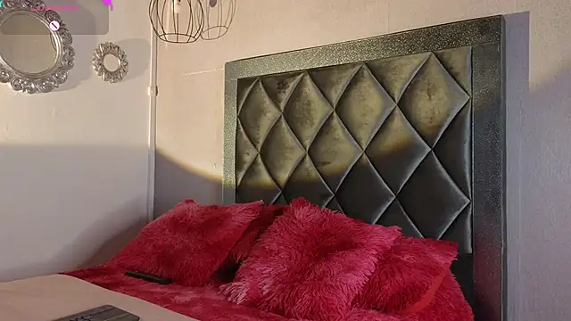 ashley brend online show from 04/21/26, 09:17