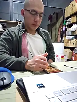 Snapshot of 97banana chatting on 03/13/25, 03:33 97banana online show from 03/13/25, 03:33