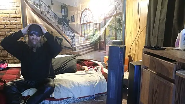 PropertyAndBiker online show from 01/16/25, 09:30