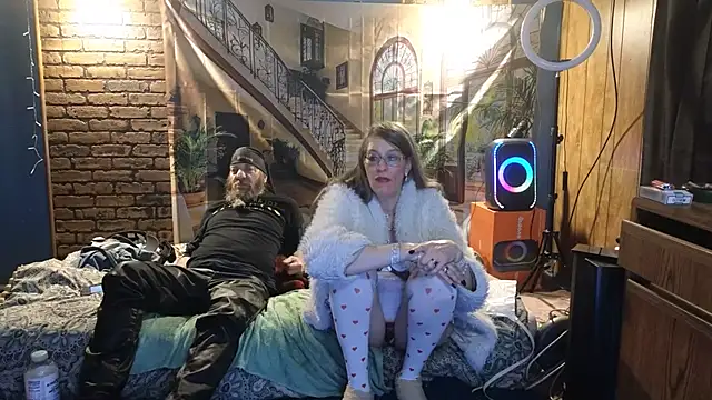 PropertyAndBiker online show from 02/01/25, 02:16