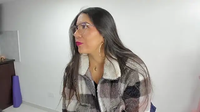 Snapshot of Luna_Dumont chatting on 05/09/26, 11:15 Luna Dumont online show from 05/09/26, 11:15