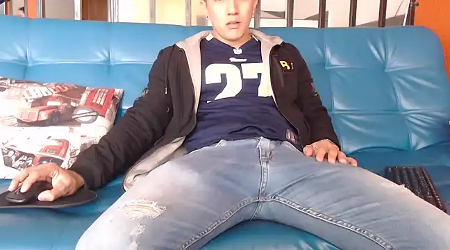 Emmanuel21  online show from 02/15/25, 06:12